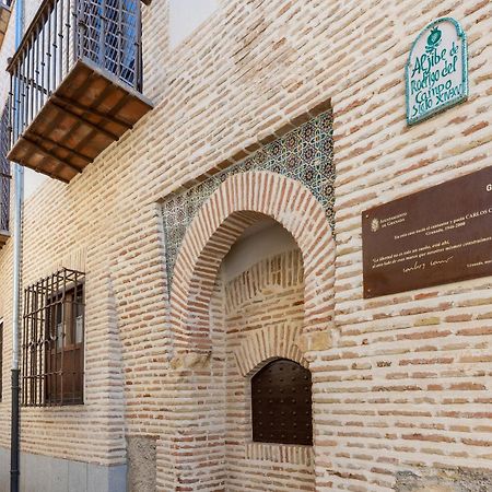 Apartamentos En Pleno Centro, Aljibe Rodrigo Del Campo 1A Granada Luaran gambar